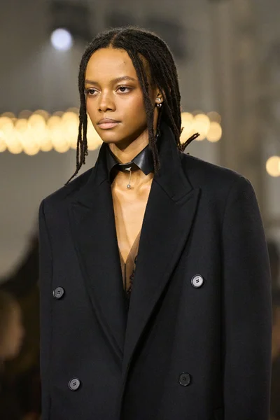 Look 73